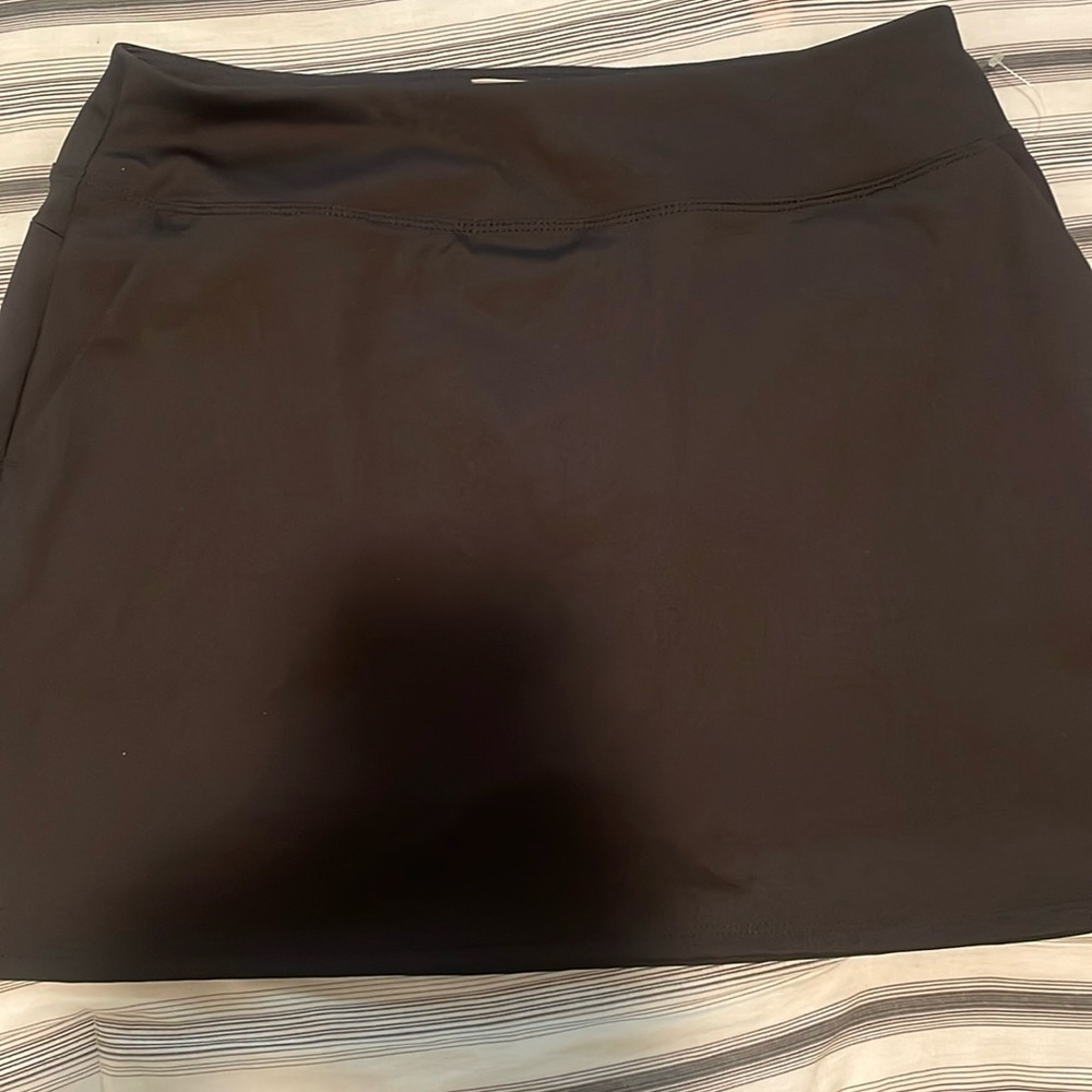 Tommy Bahama Ladies Black Golf Skort Size Medium